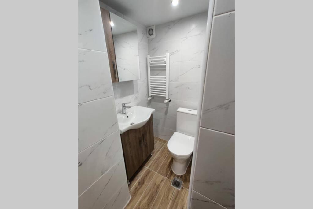 Апартаменты Industrial Loft Near Seaside W 200Mbps Салоники Экстерьер фото